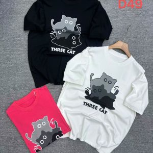 Three Cat Tee