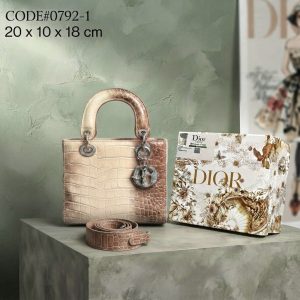 Ladies Bag 205