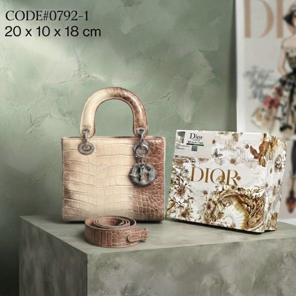 Ladies Bag 205