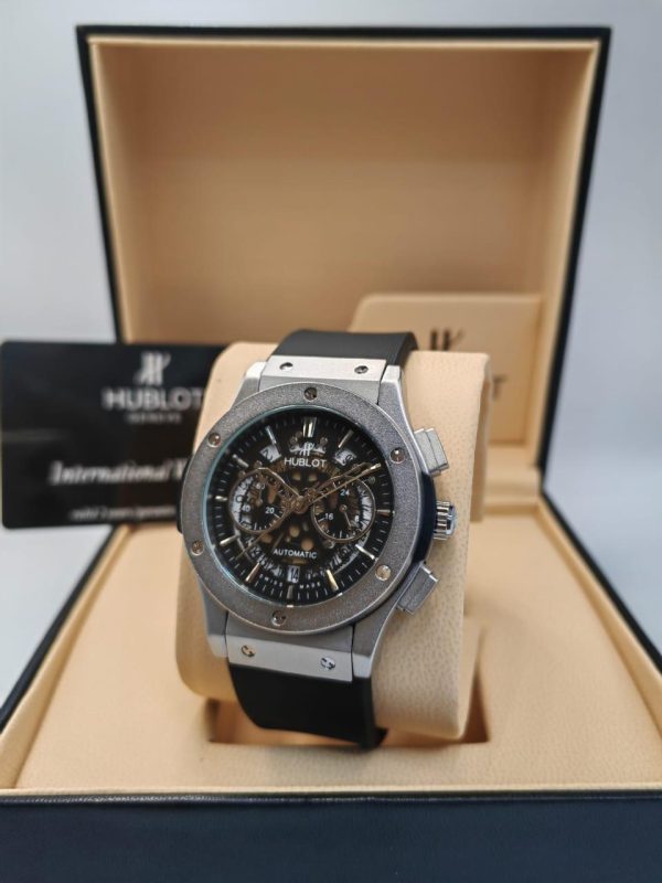 Men Watch 021