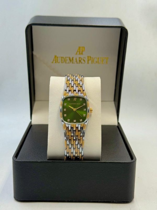 Women Watch 004