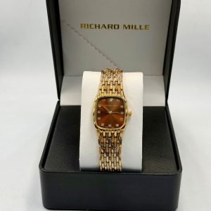 Women Watch 010 Women Watch 010