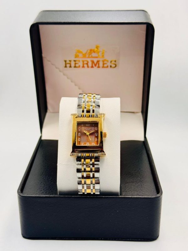 Women Watch 040