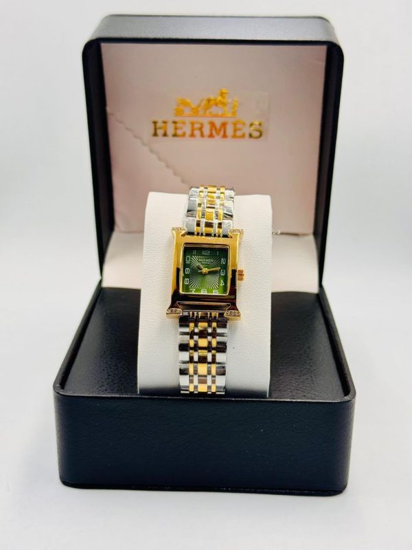 Women Watch 041