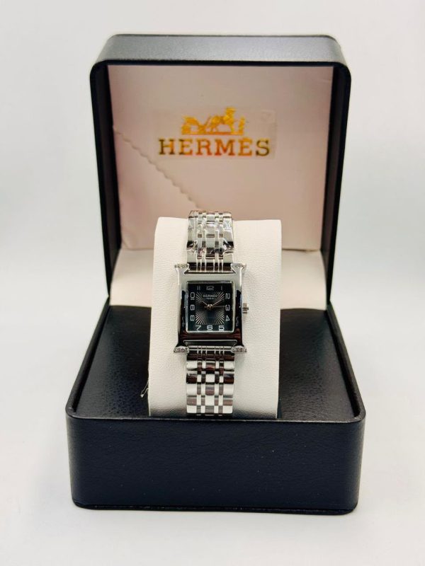 Women Watch 042