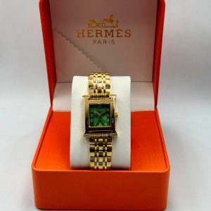 Women Watch 044