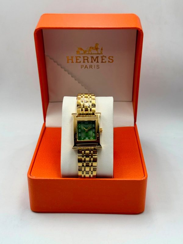 Women Watch 044