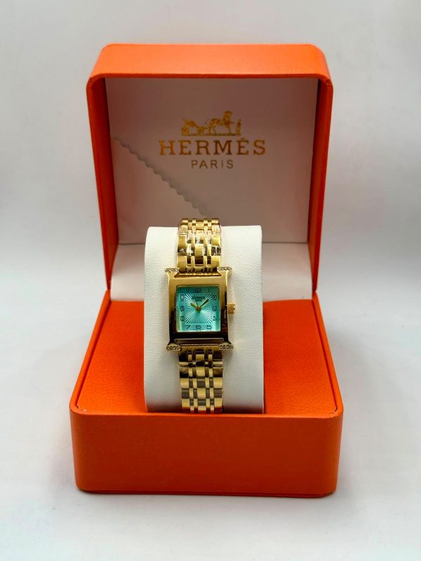 Women Watch 046