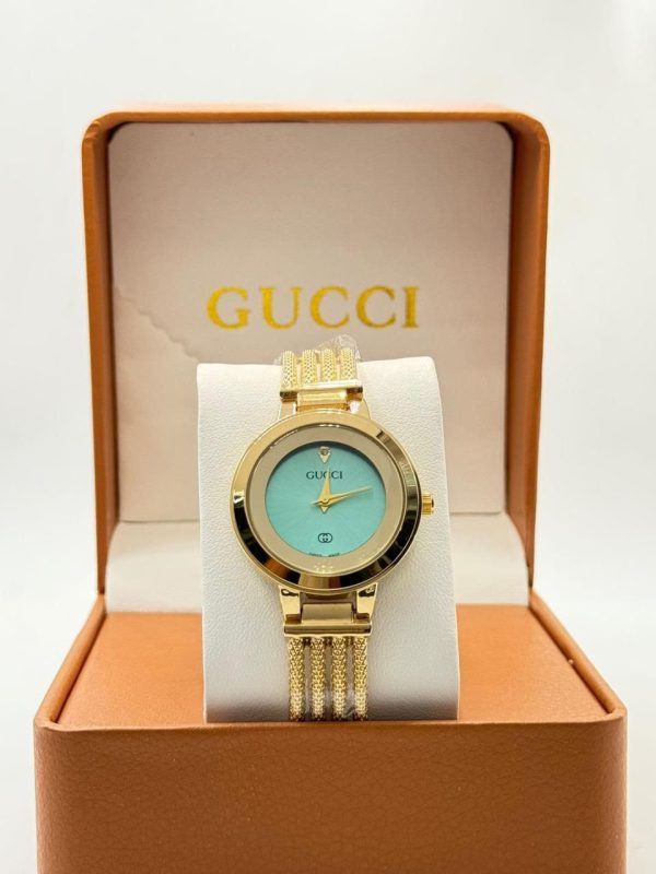 Women Watch 053