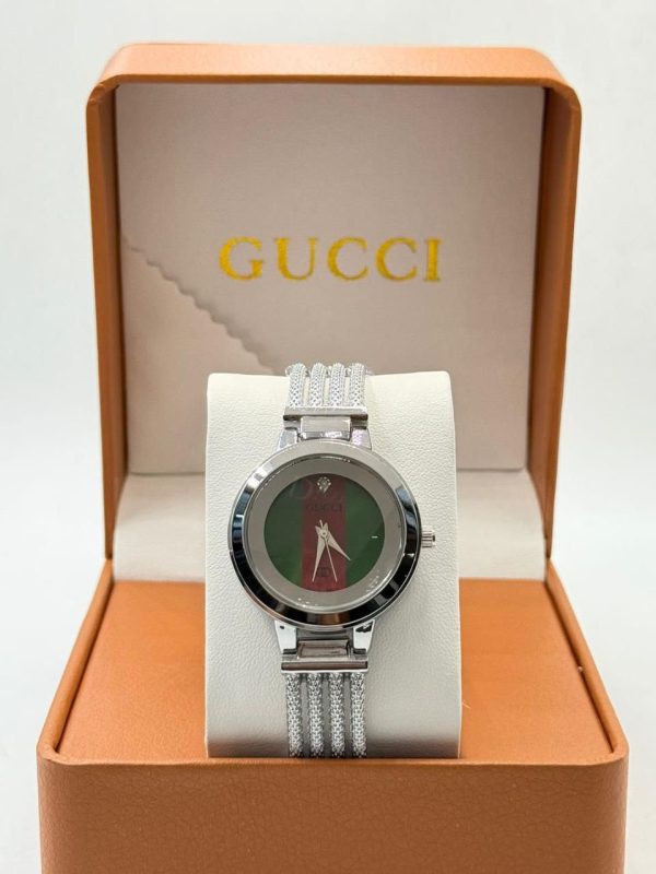 Women Watch 055