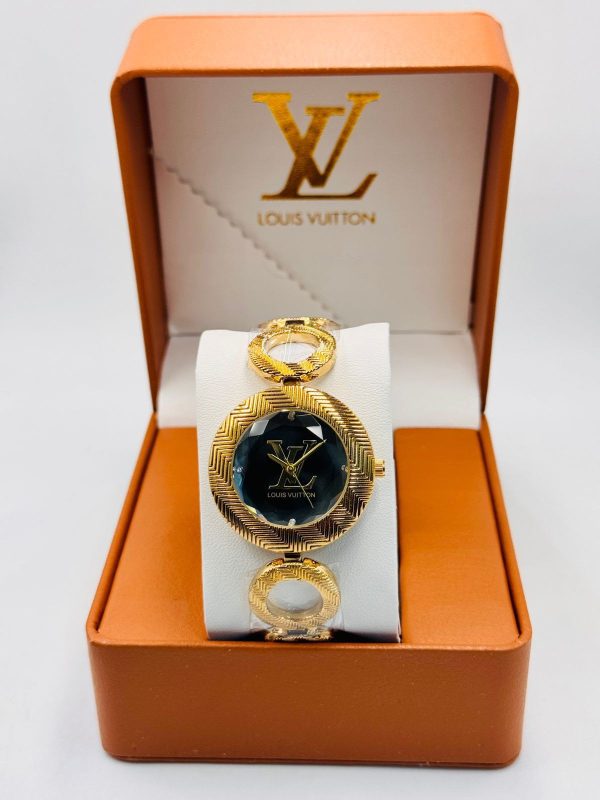 Women Watch 065
