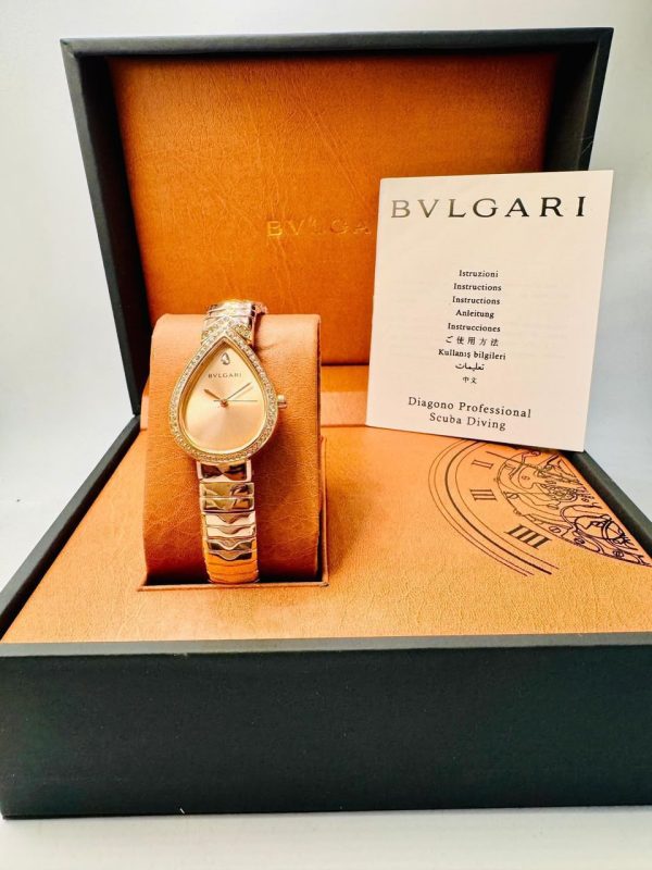 Women Watch 094