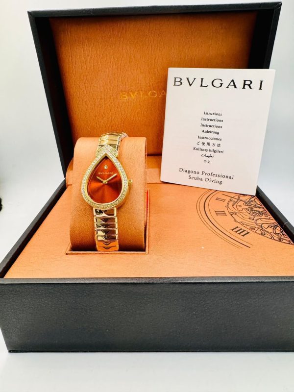 Women Watch 095