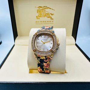 Women Watch 140